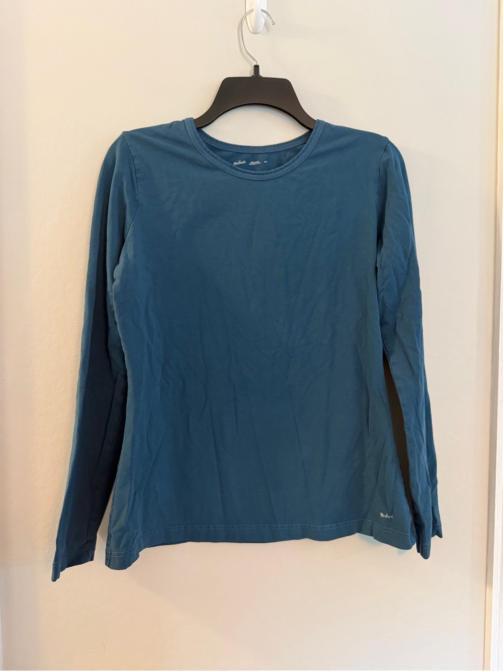 Woolrich Women’s Blue Long-Sleeve Crewneck Shirt - Size Medium
